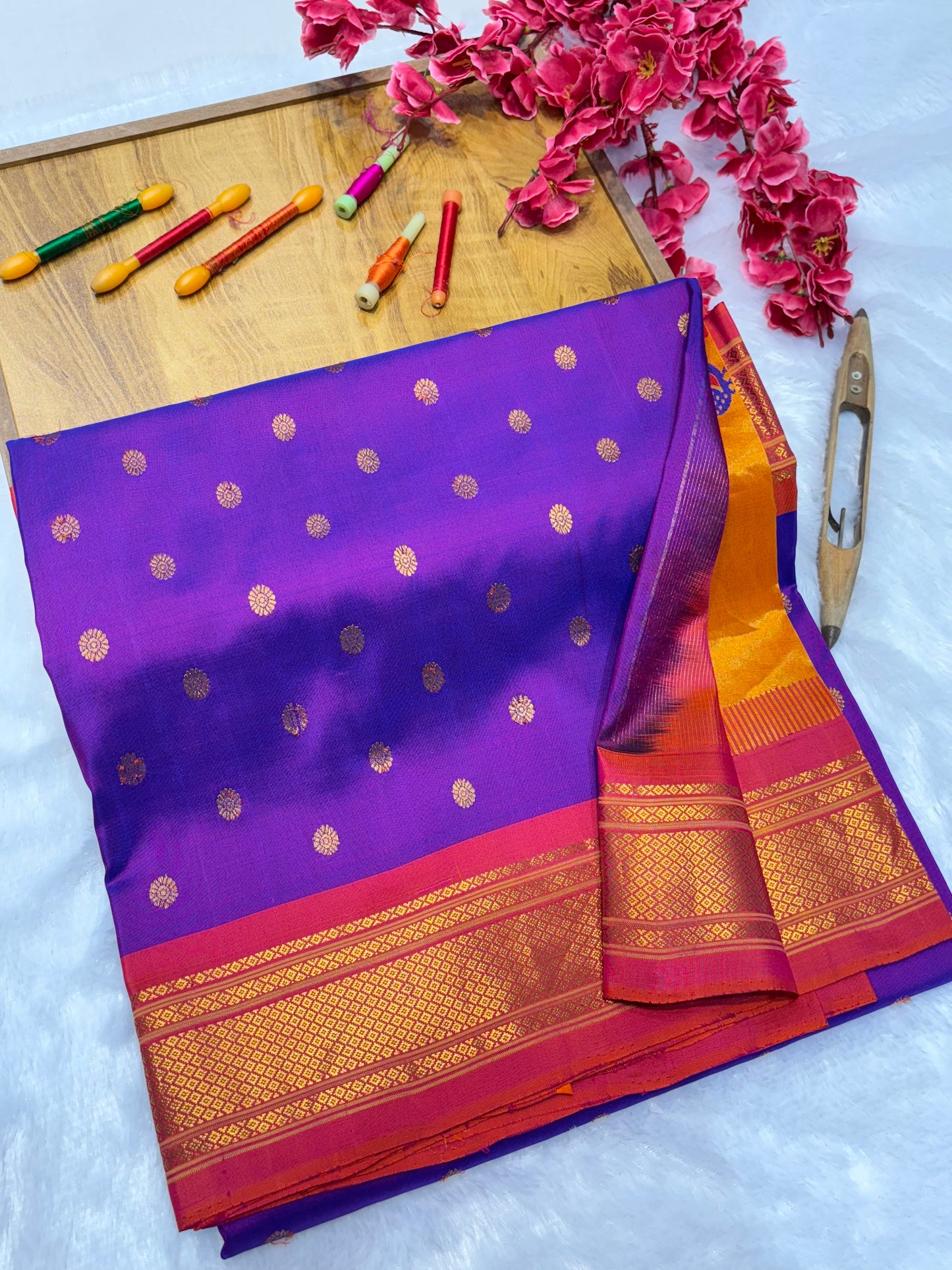 Kalanjali Paithani