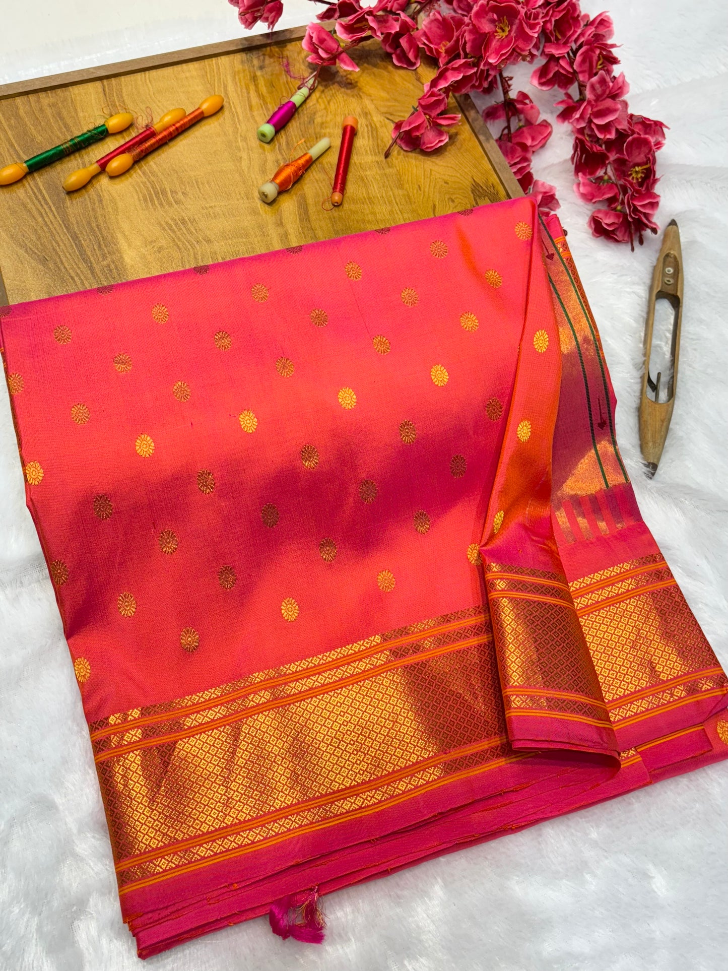 Kalanjali Paithani