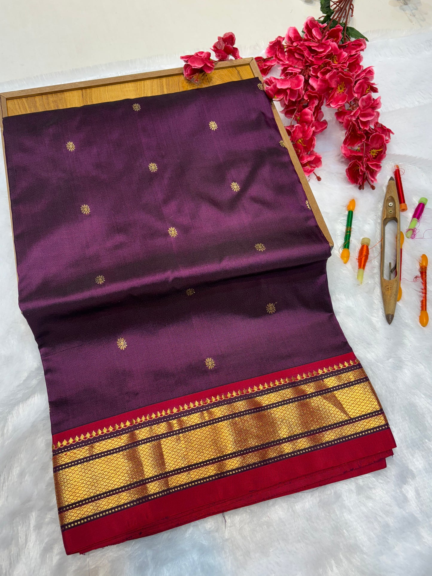 Hastakala Paithani
