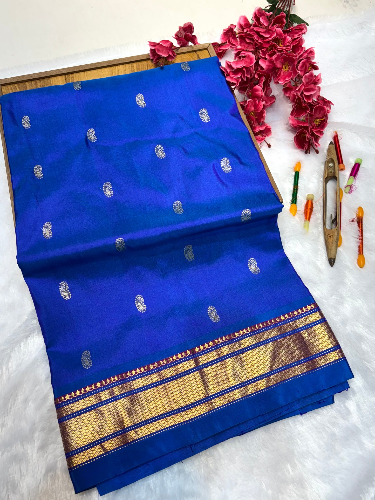 Hastakala Paithani