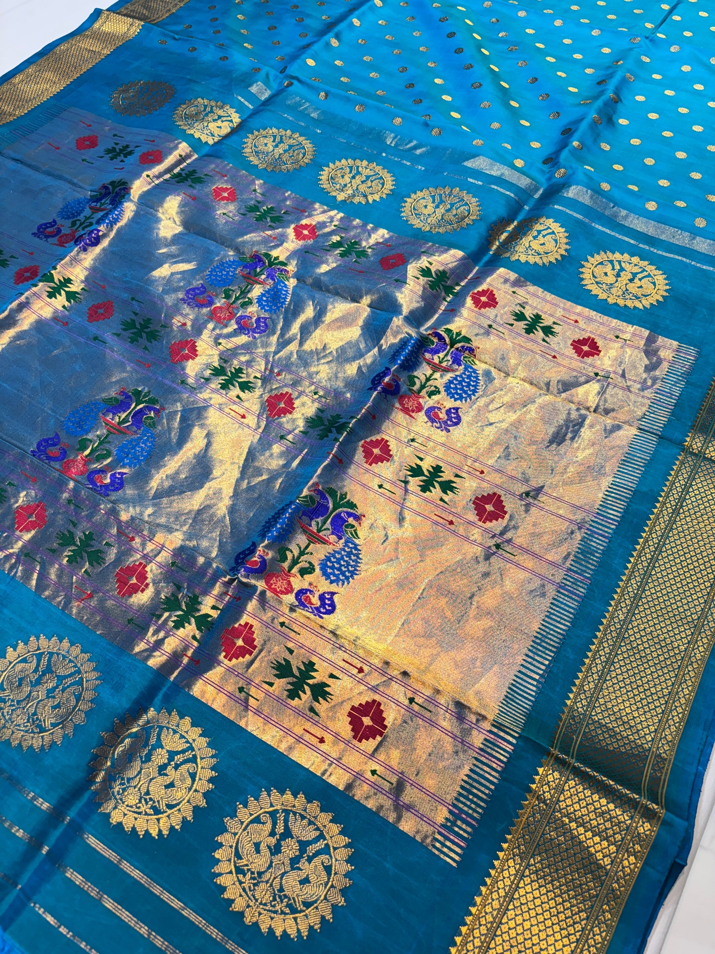 Kalanjali Paithani
