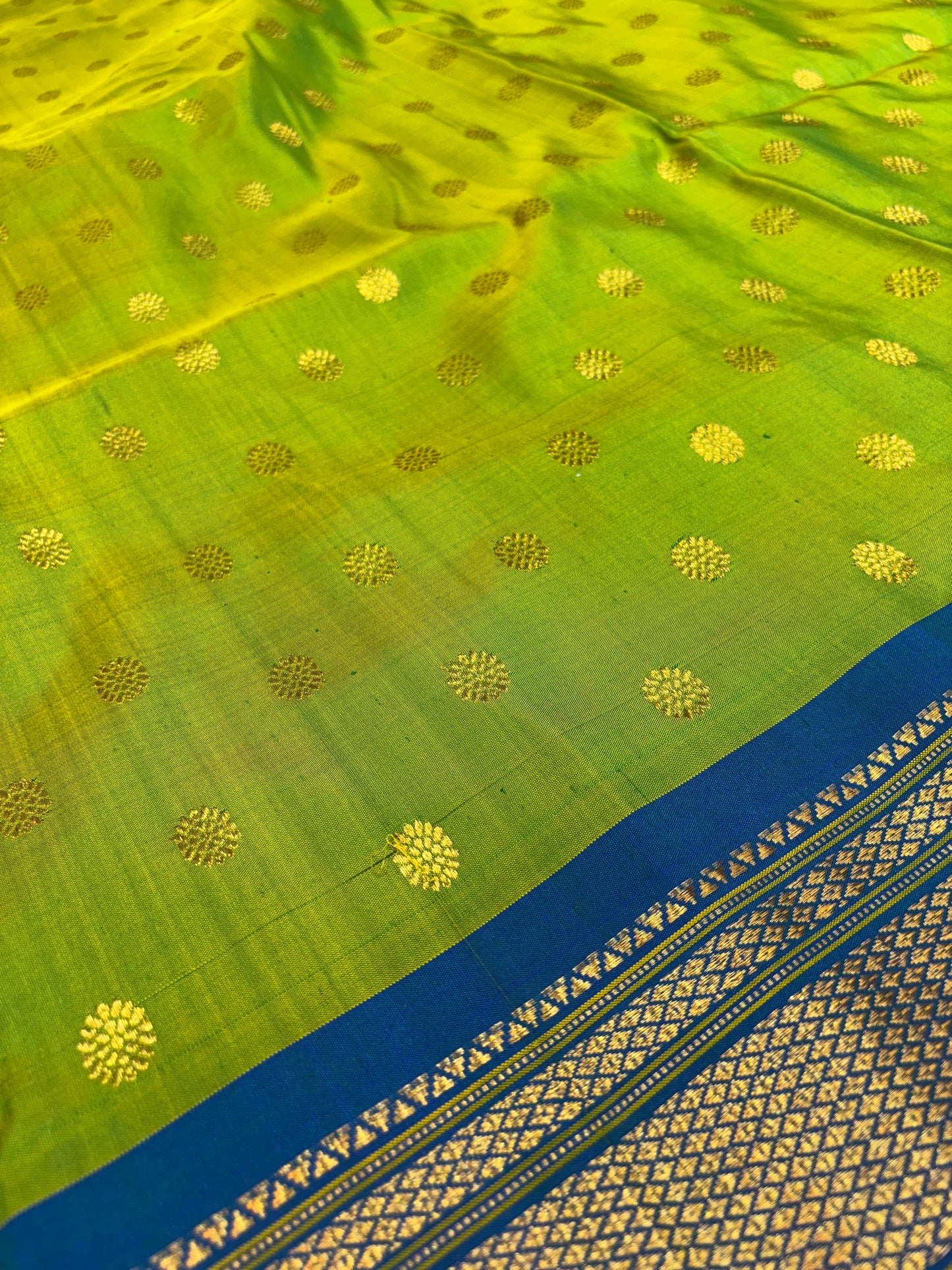 Kalanjali Paithani