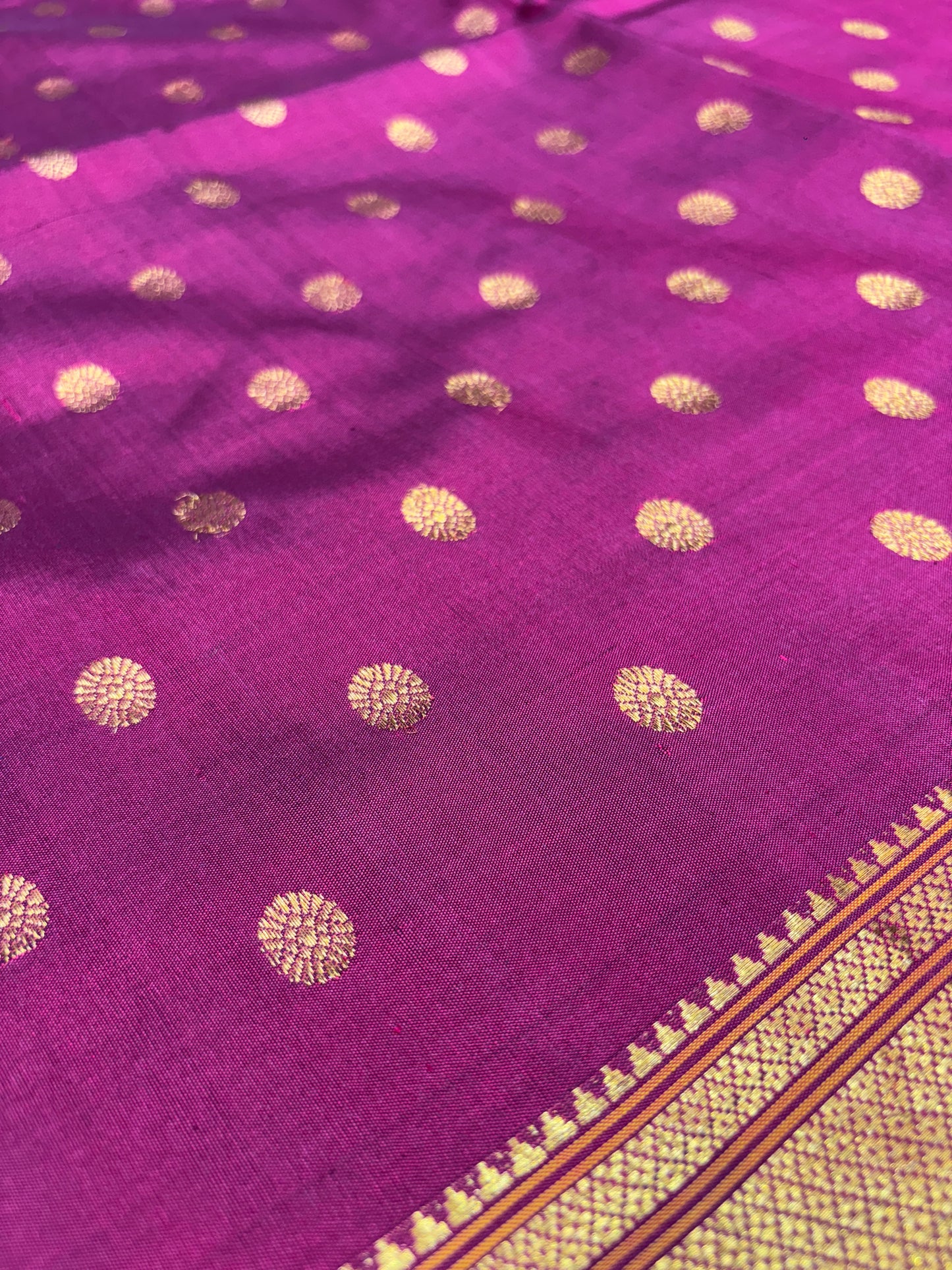 Kalanjali Paithani