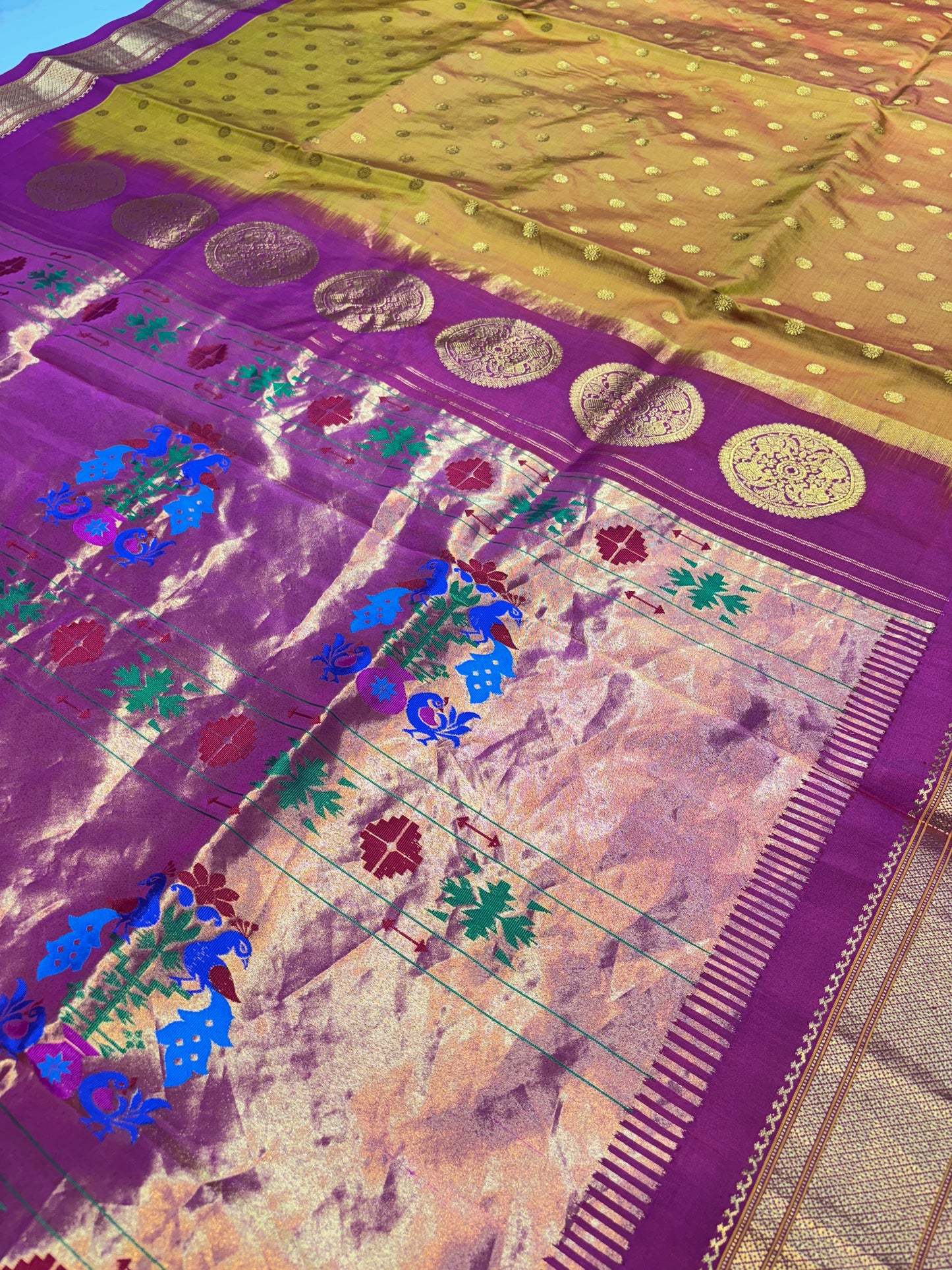 Kalanjali Paithani