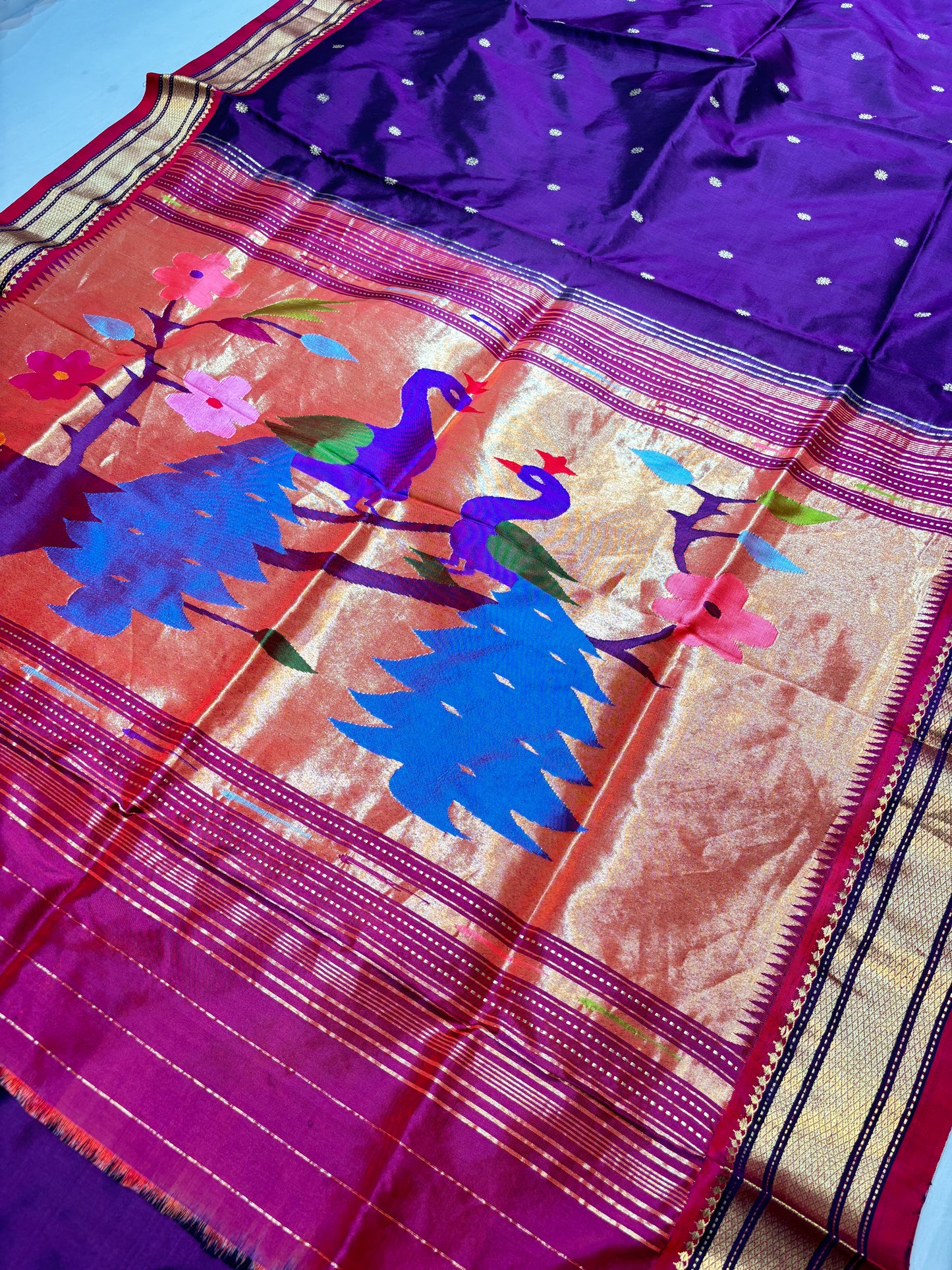 Hastakala Paithani