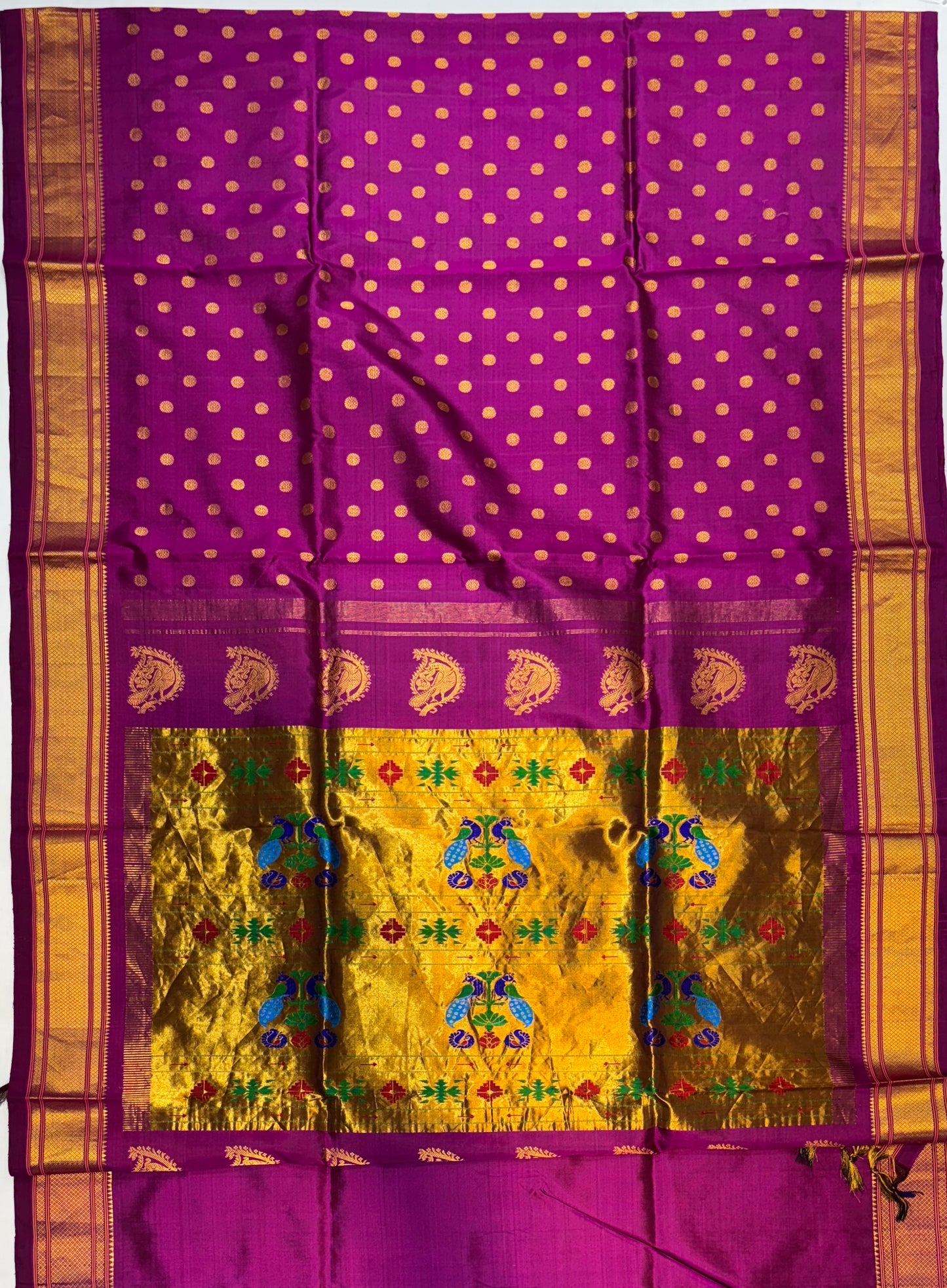 Kalanjali Paithani