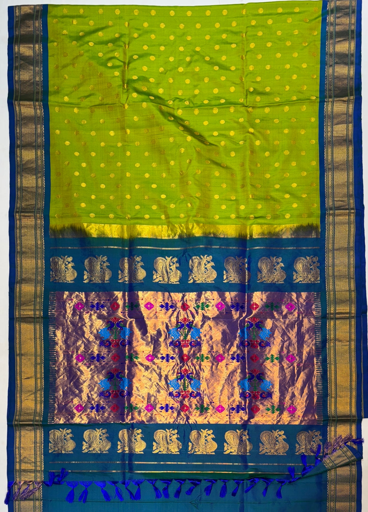 Kalanjali Paithani
