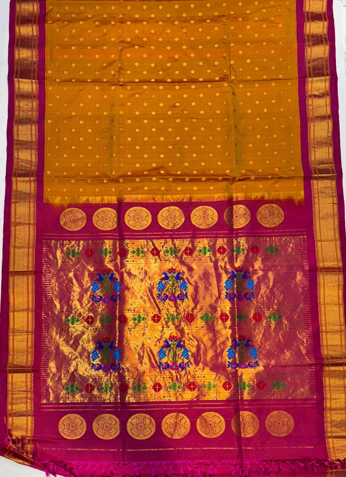 Kalanjali Paithani