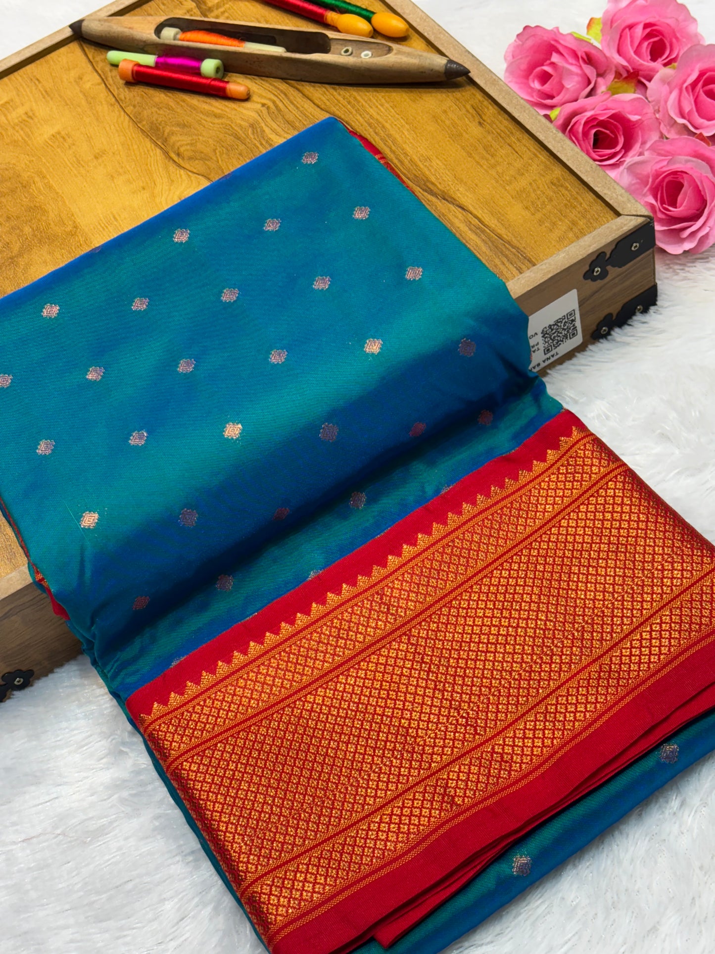 Semi Kalanjali Paithani (Ari work)