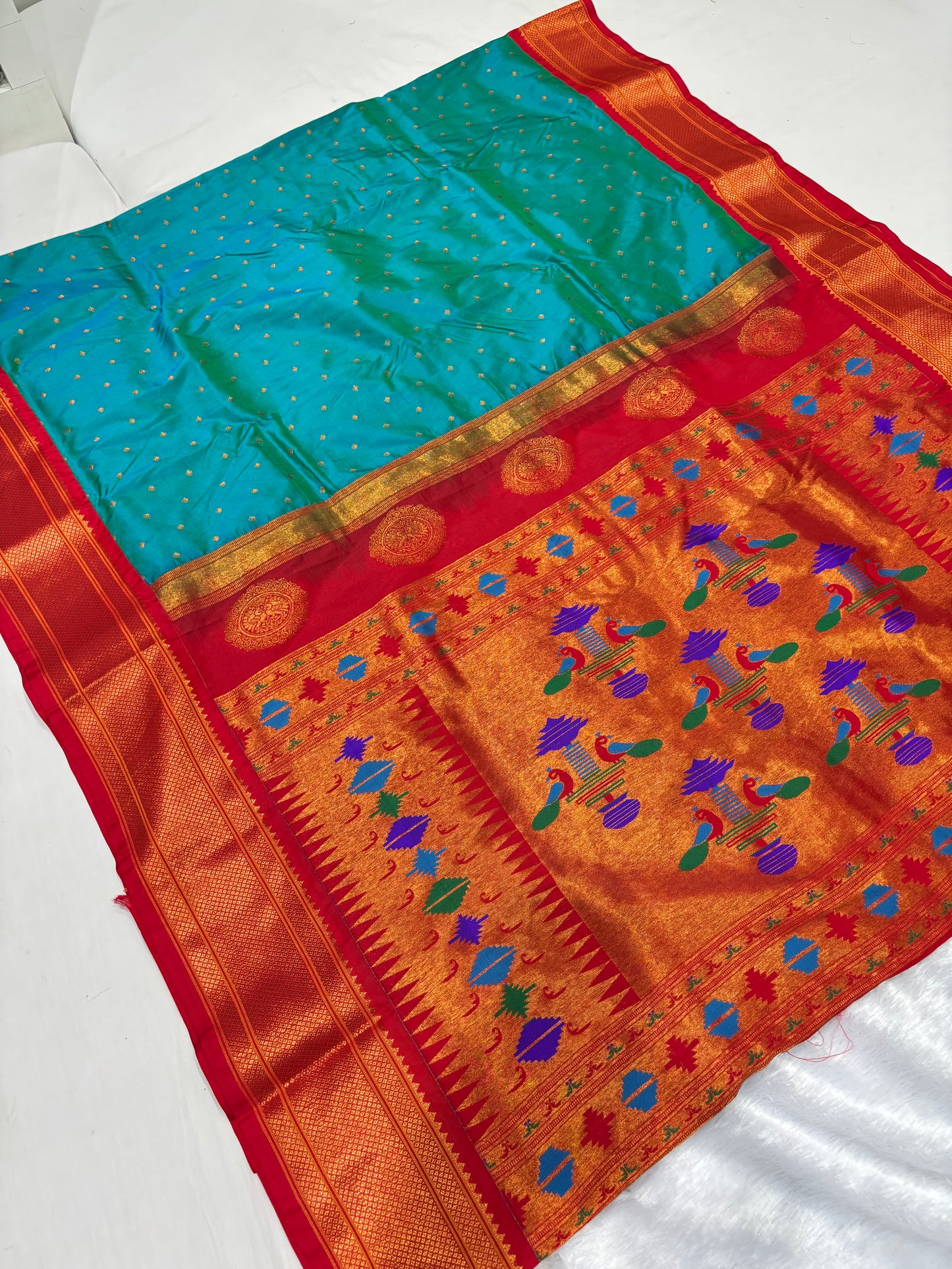Semi Kalanjali Paithani (Ari work)