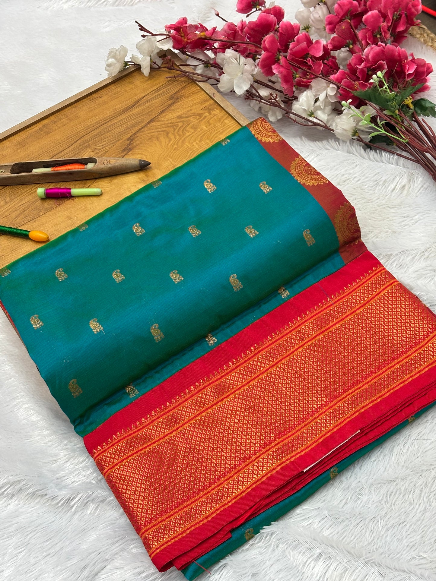 Jodi Mor Semi Paithani