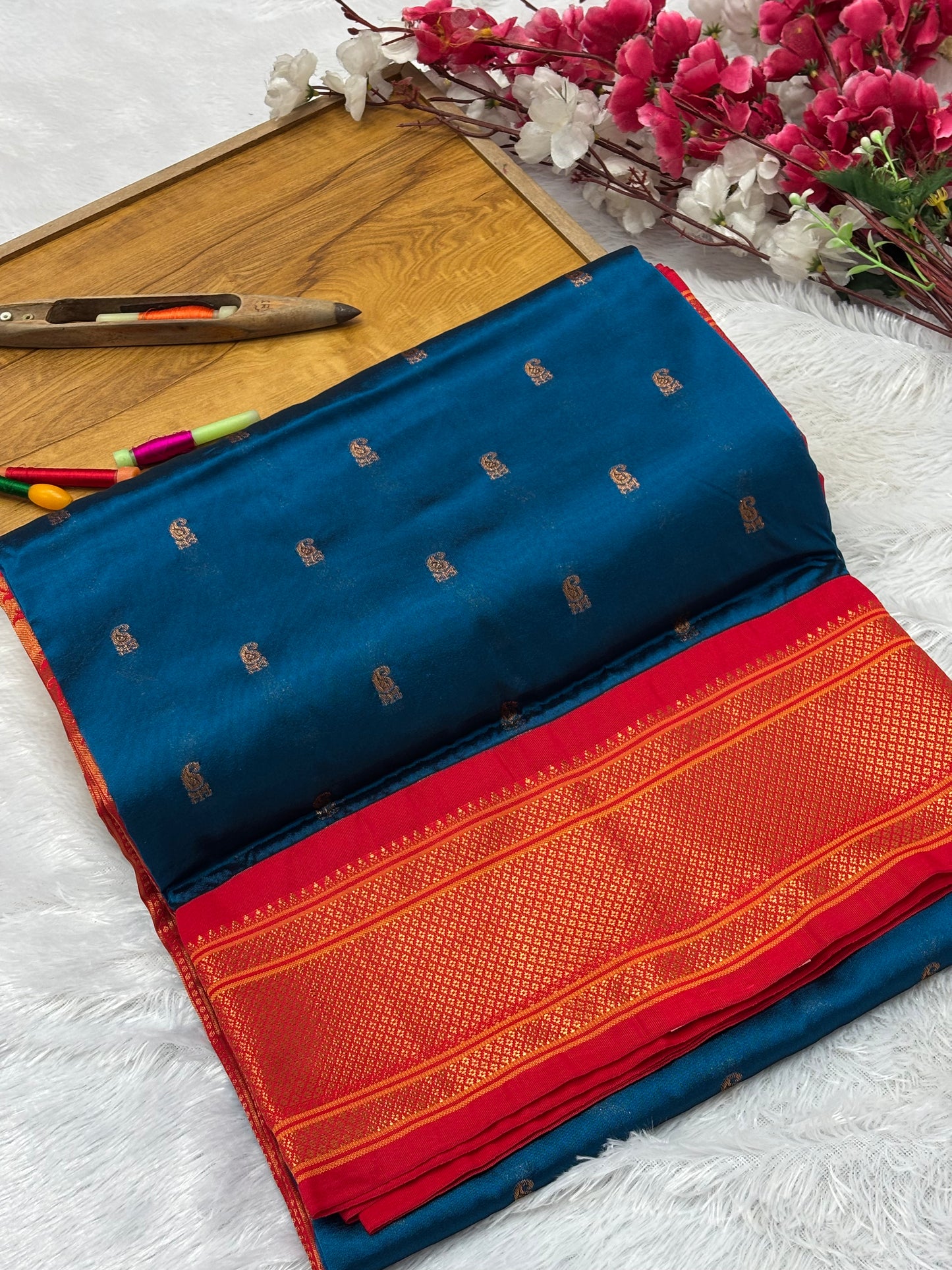 Jodi Mor Semi Paithani