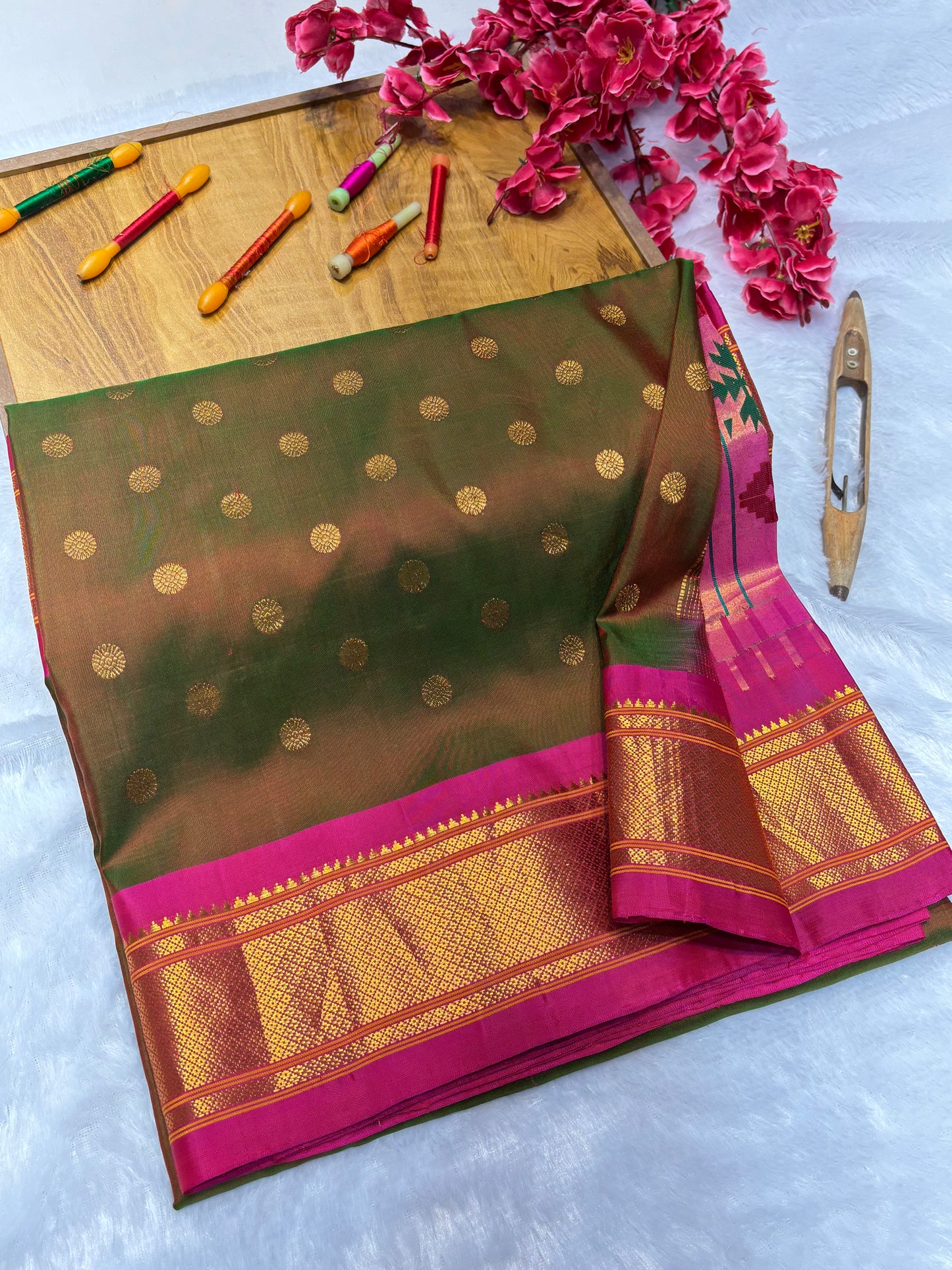 Kalanjali Paithani