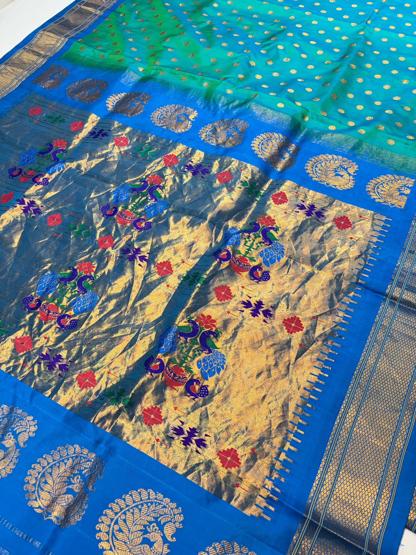 Kalanjali Paithani