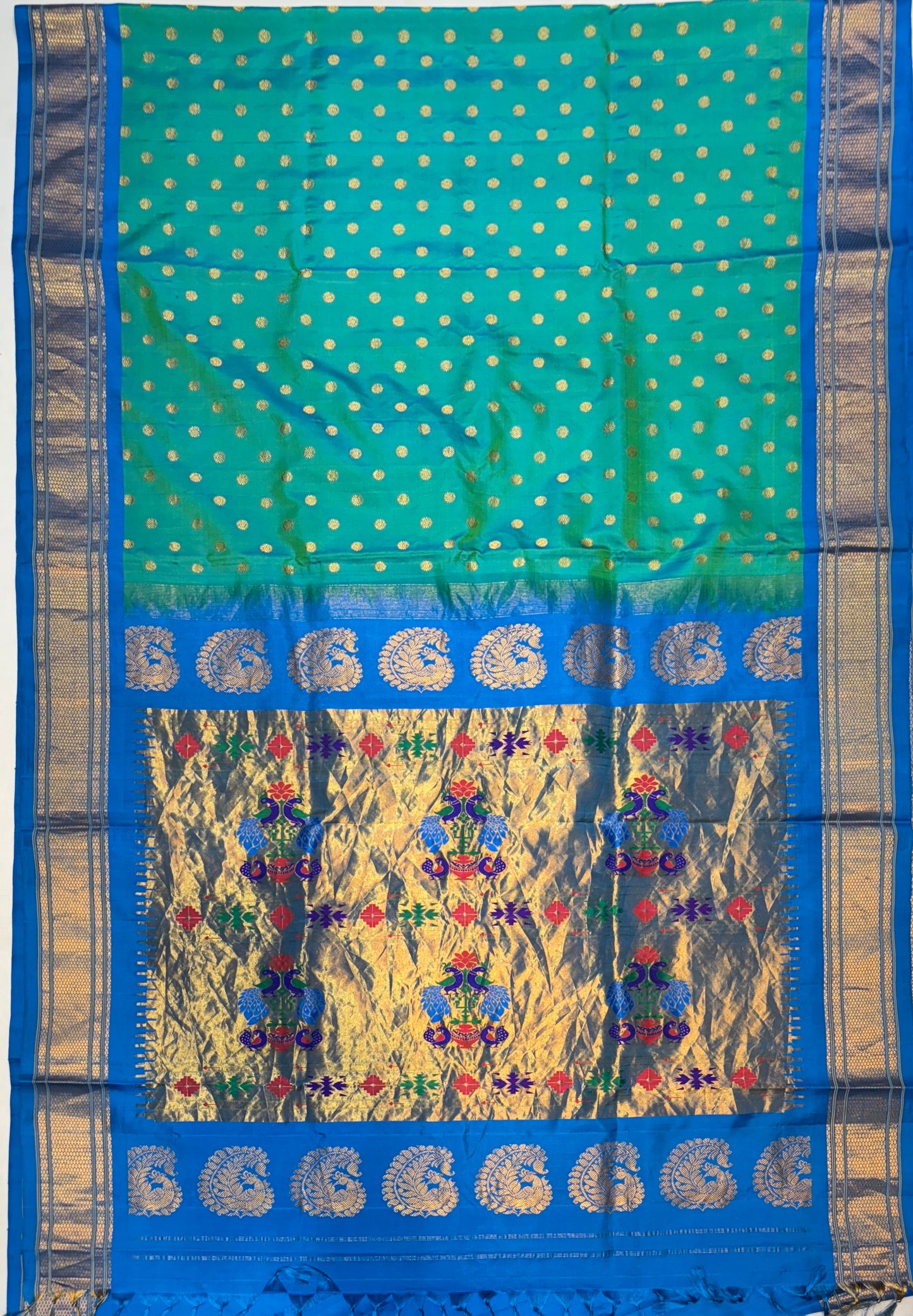 Kalanjali Paithani