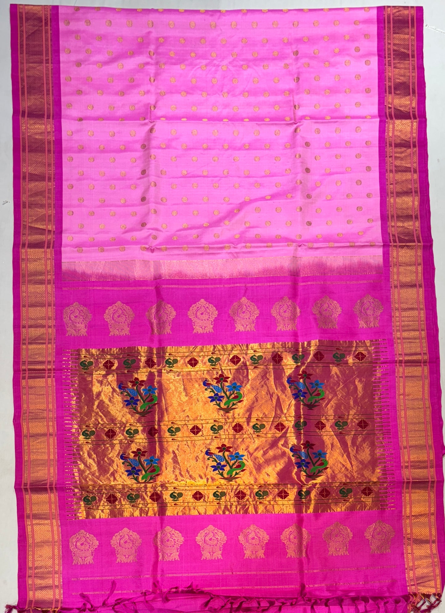 Kalanjali Paithani