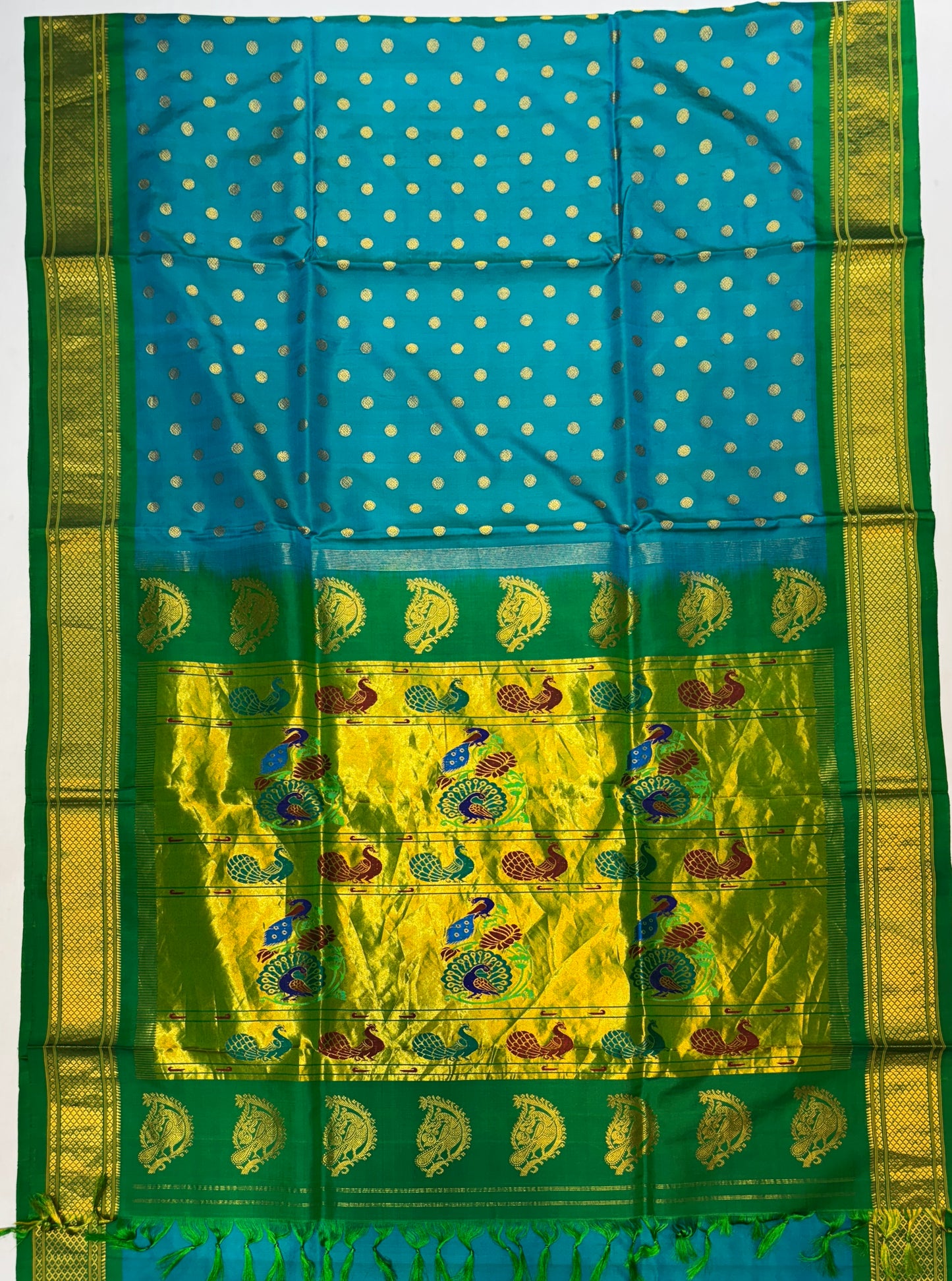 Kalanjali Paithani